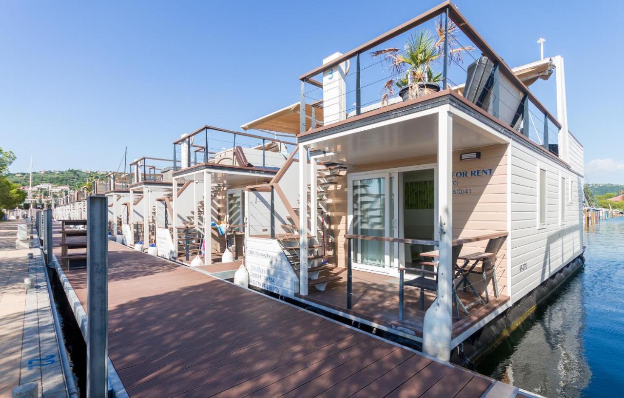 Bamboo Floating House Portoroz Apartment Exterior photo